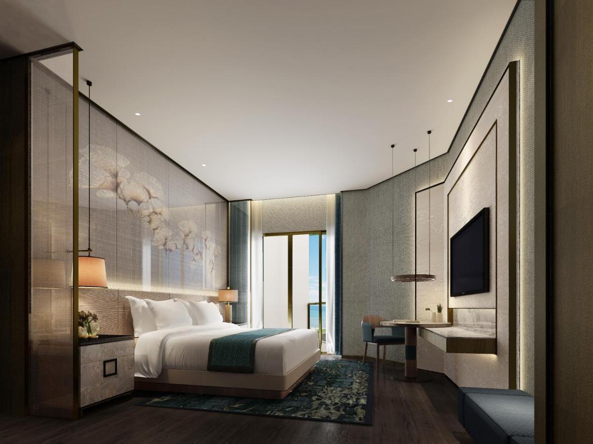 Howard Johnson Plaza By Wyndham Blue Bay Sihanoukville Exterior foto